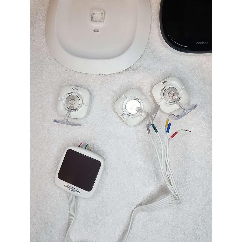 Ecobee 4 Smart Programmable Thermostat + 3 Room Sensor Included - Picture 2 of 6